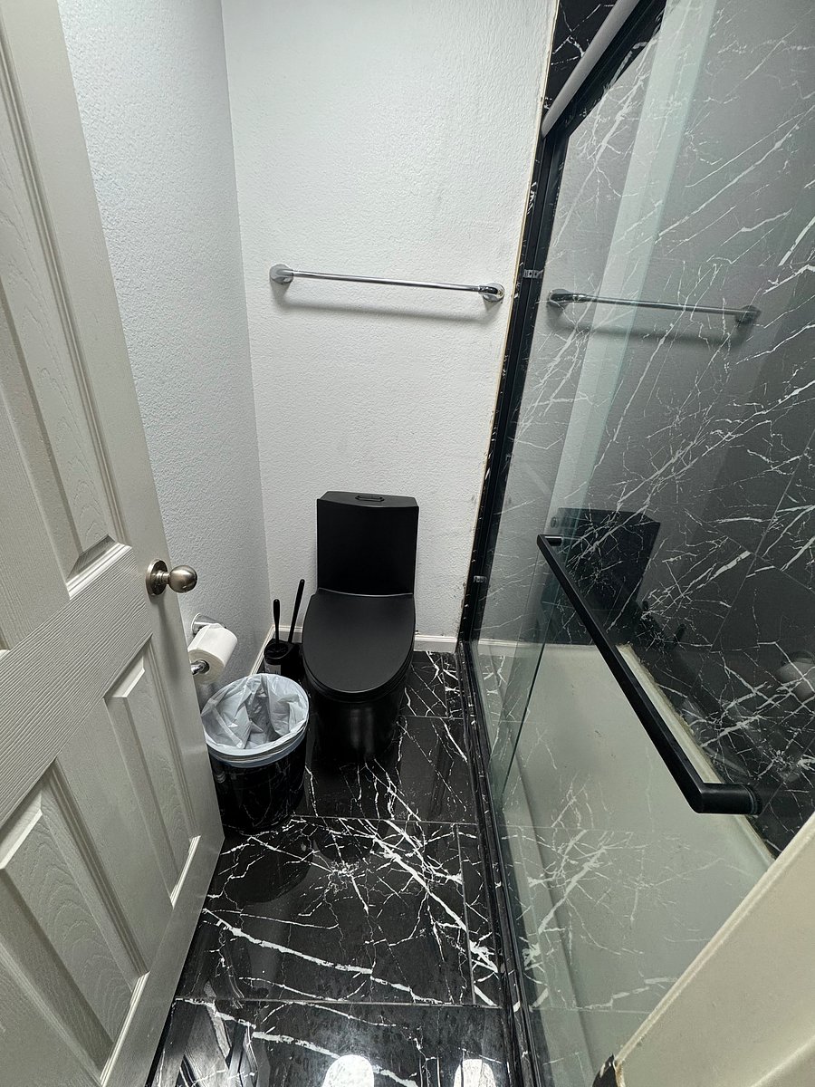 Furnished Finder property 1052841_1 photo 12