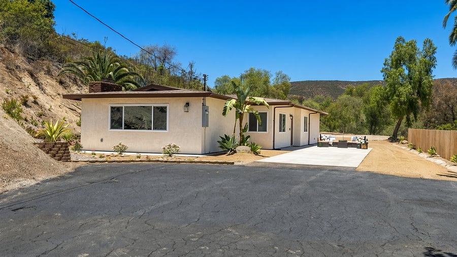 Furnished Finder property 1052843_1 photo 19