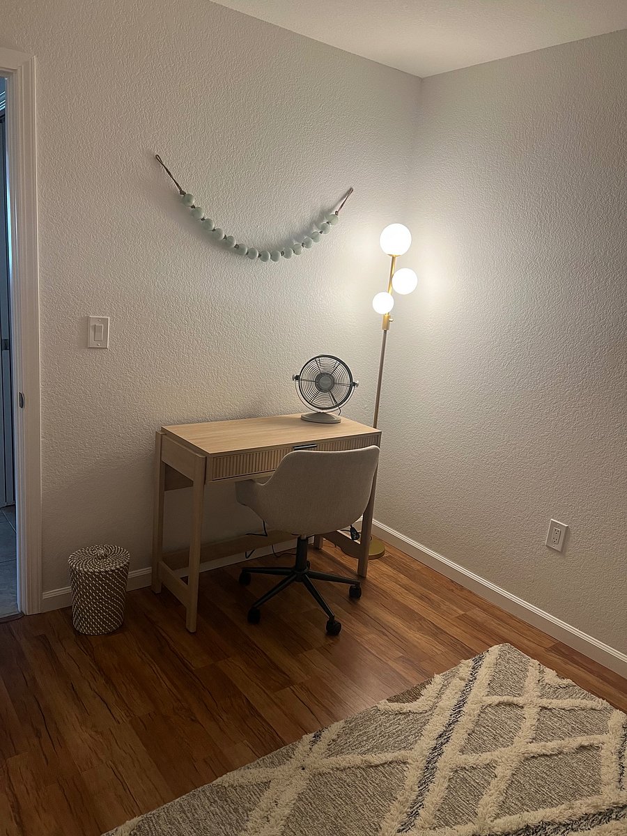 Furnished Finder property 1052846_1 photo 4