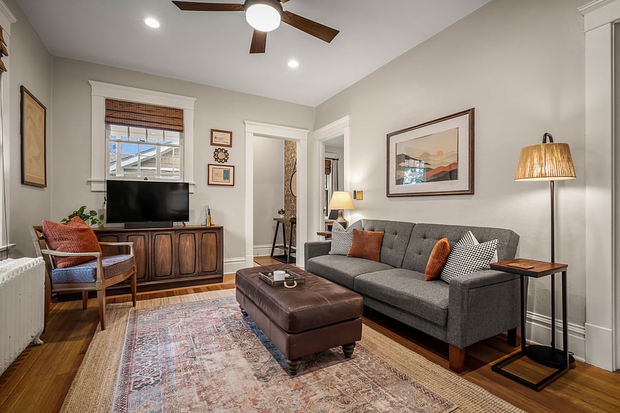 Comfortable, cozy and inviting living room with charm! Includes a smart TV and Bluetooth sound bar.