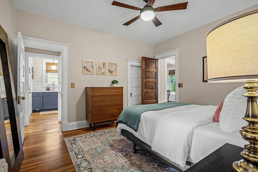 Furnished Finder property 1052848_1 photo 16