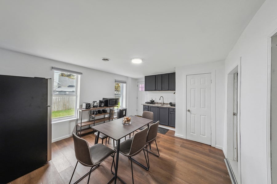 Furnished Finder property 1052856_1 photo 6