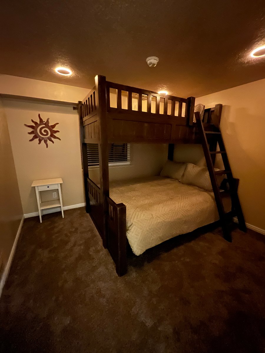 Furnished Finder property 1052881_1 photo 19