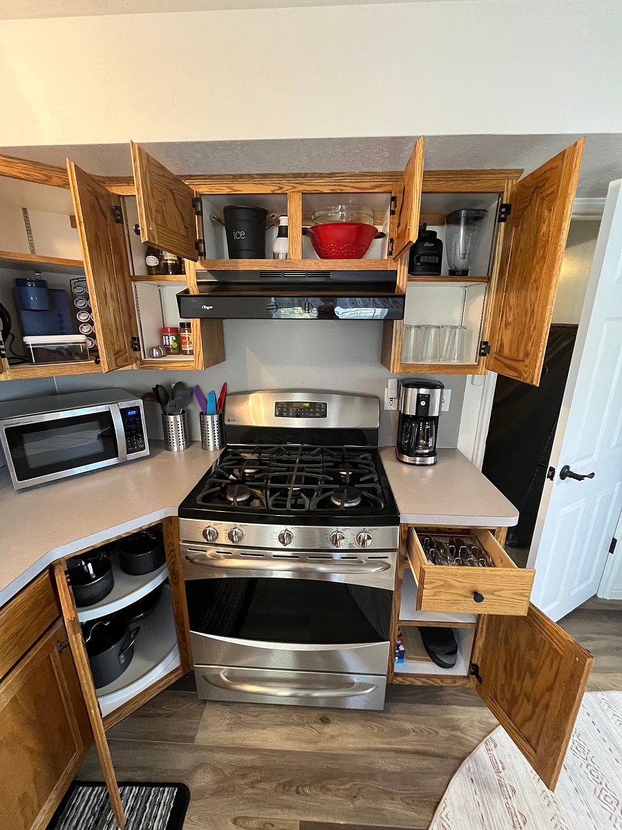 Furnished Finder property 1052881_1 photo 24