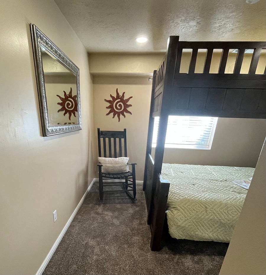 Furnished Finder property 1052881_1 photo 17
