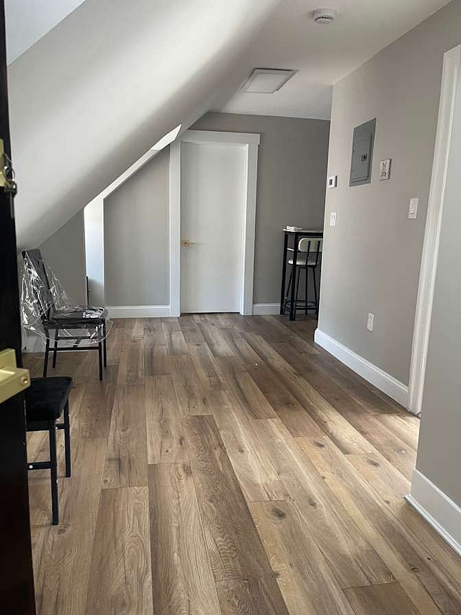 Furnished Finder property 1052883_1 photo 3