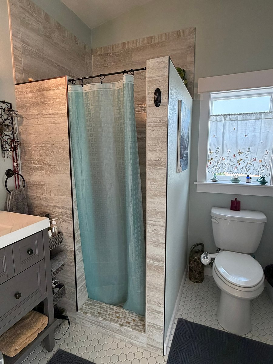 Furnished Finder property 1052886_1 photo 15