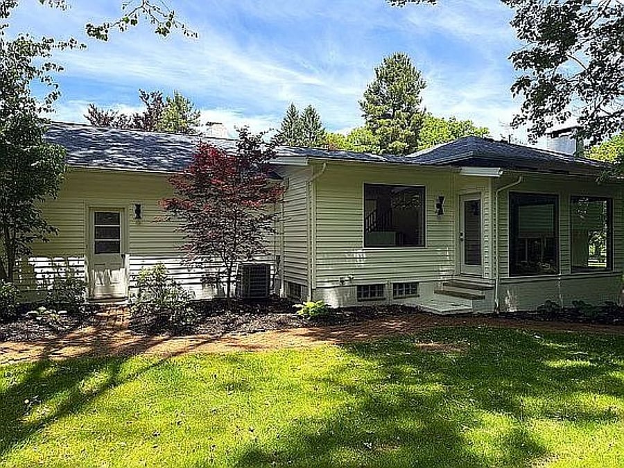 Furnished Finder property 1052900_1 photo 33