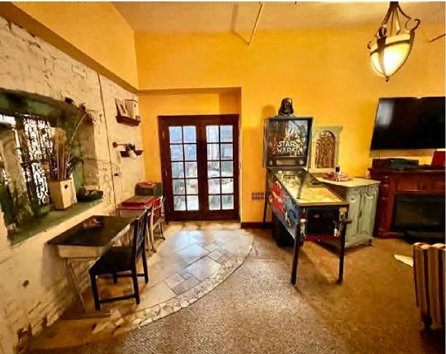 Furnished Finder property 1052901_1 photo 23