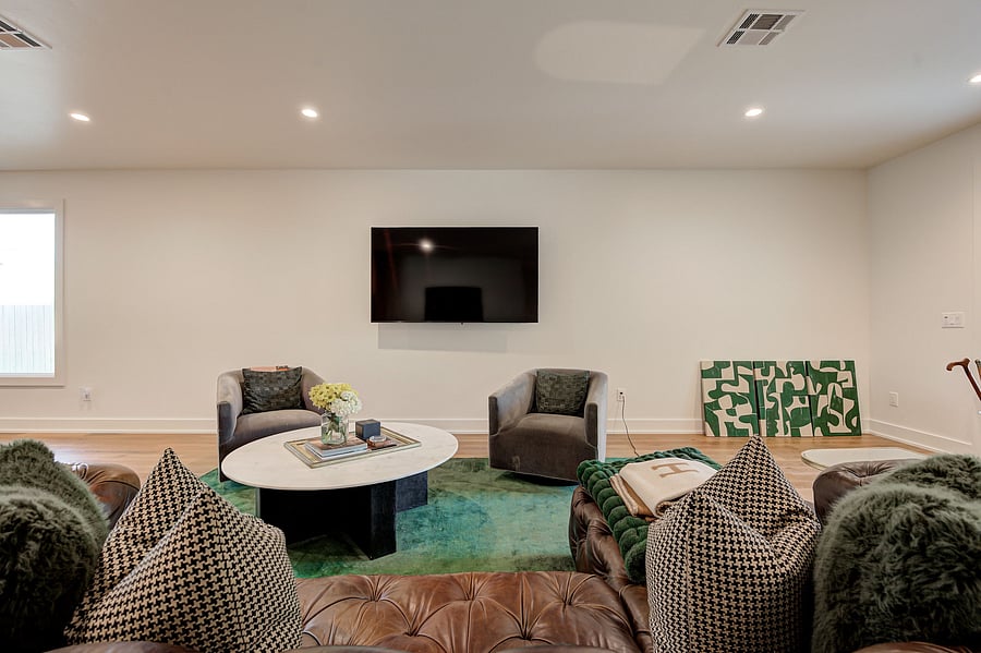 Furnished Finder property 1052908_1 photo 11