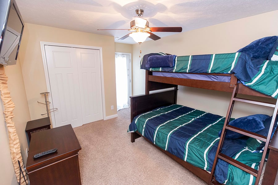 Furnished Finder property 1052917_1 photo 16