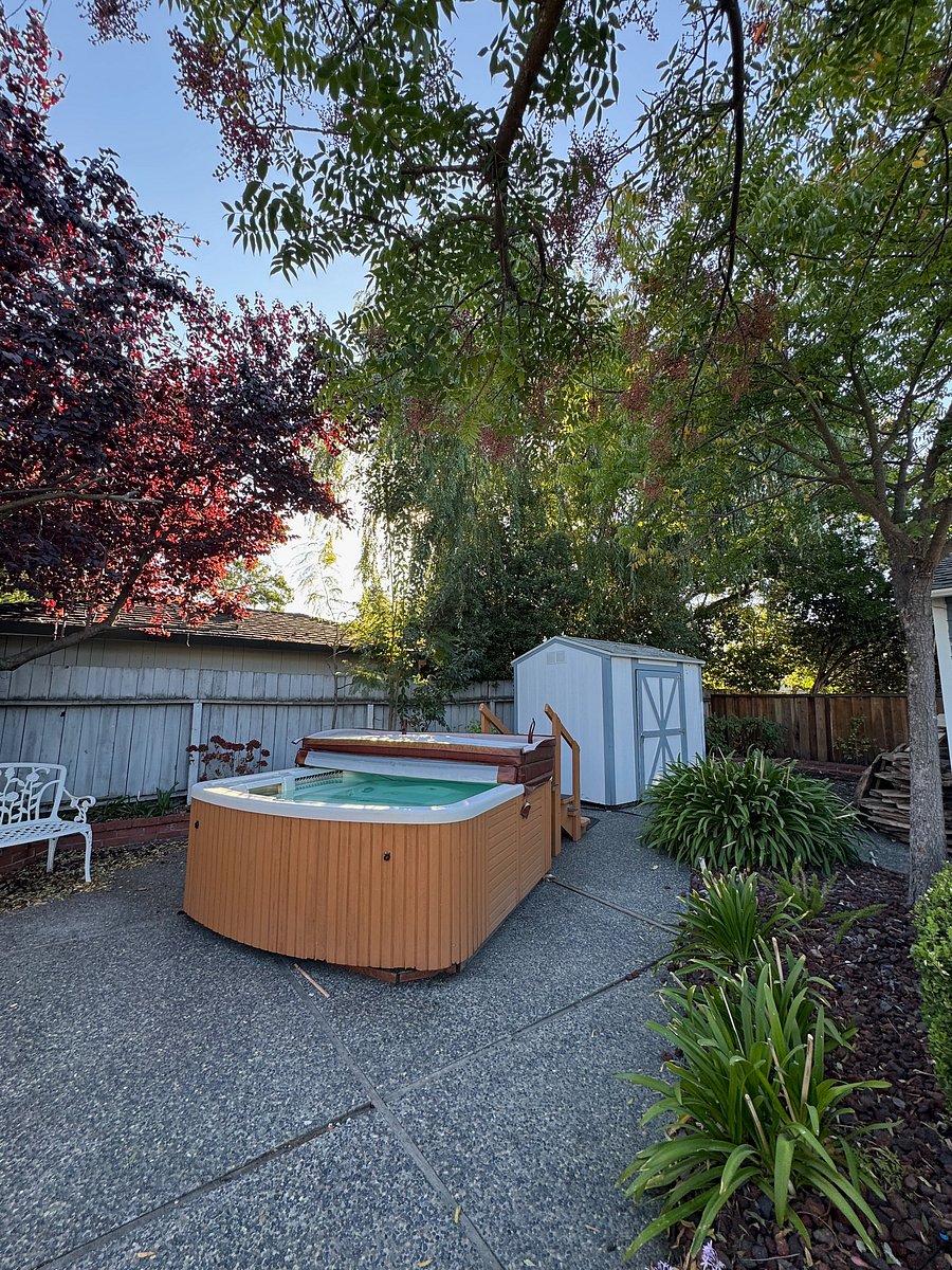 Furnished Finder property 1052924_1 photo 22