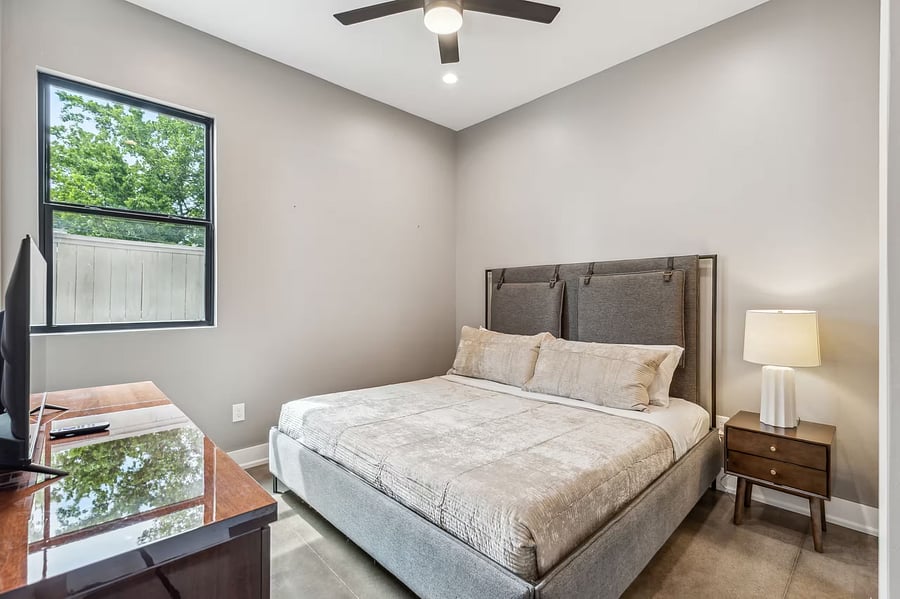 Furnished Finder property 1052926_1 photo 42