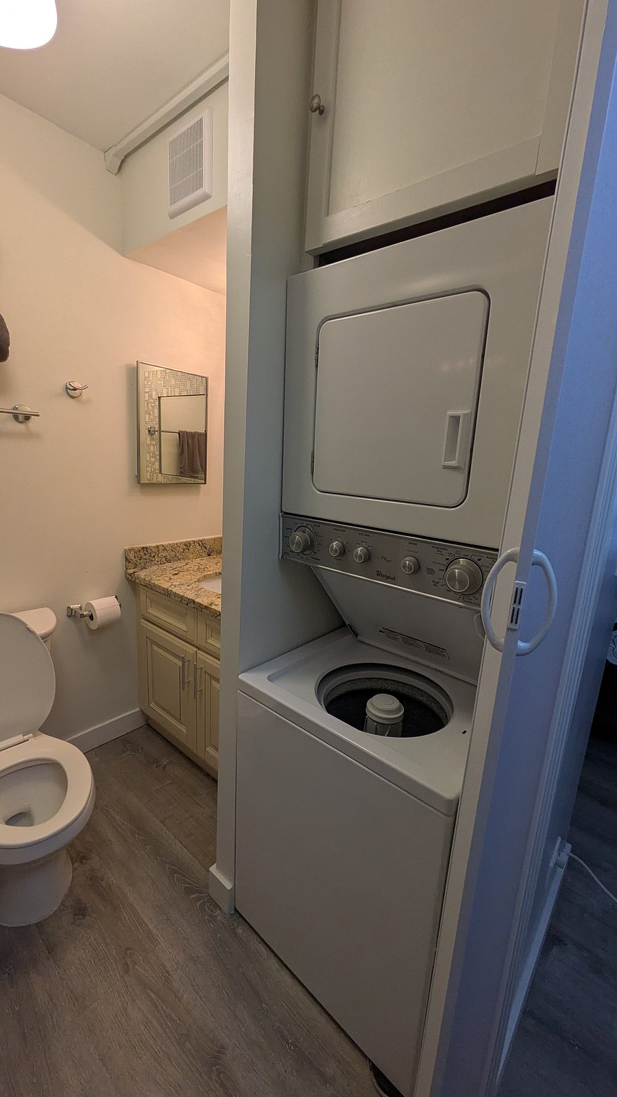 Furnished Finder property 1052929_1 photo 8