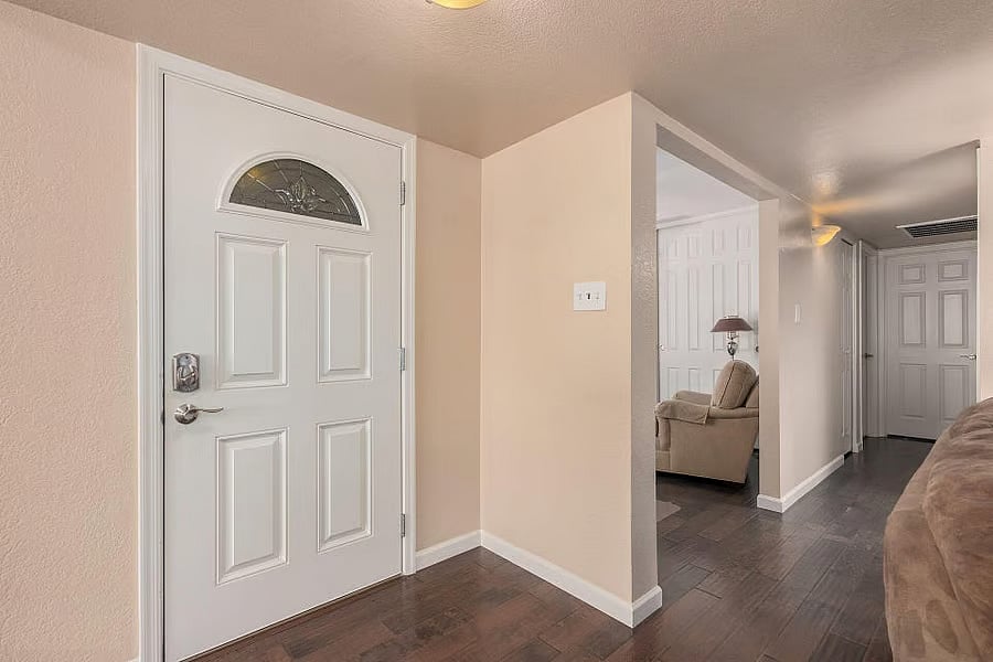 Furnished Finder property 1052939_1 photo 9