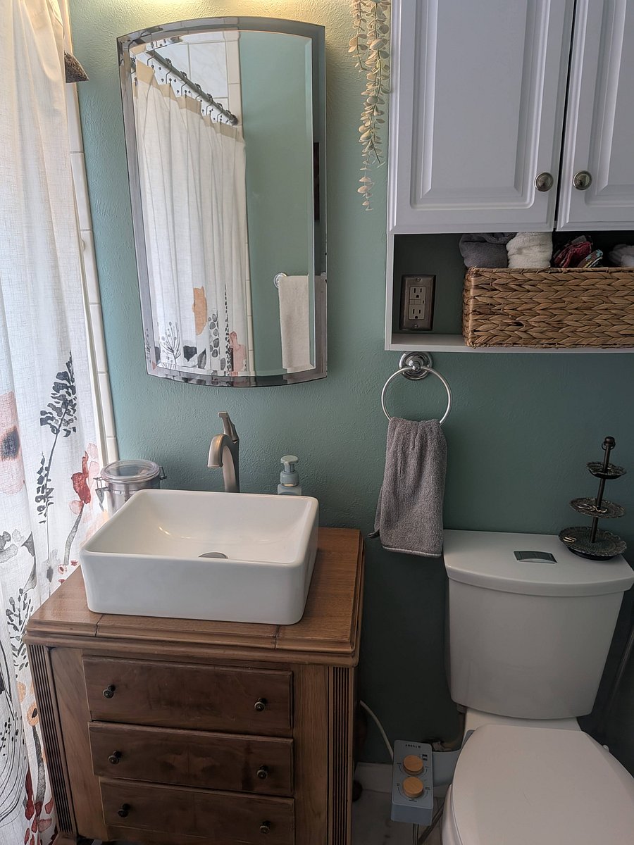Furnished Finder property 1052952_1 photo 6