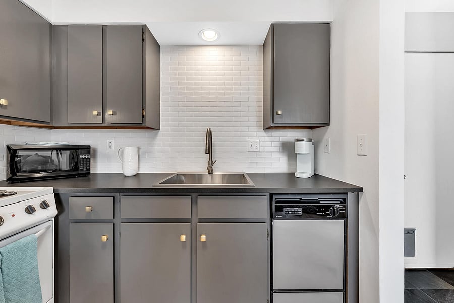 Furnished Finder property 1052962_1 photo 4