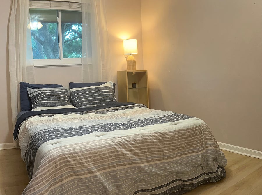 Furnished Finder property 1052972_1 photo 9
