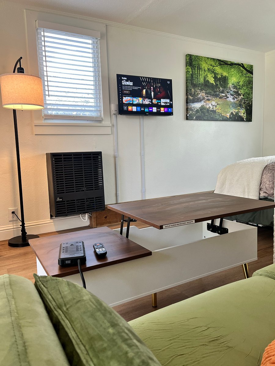 Furnished Finder property 1052973_1 photo 3