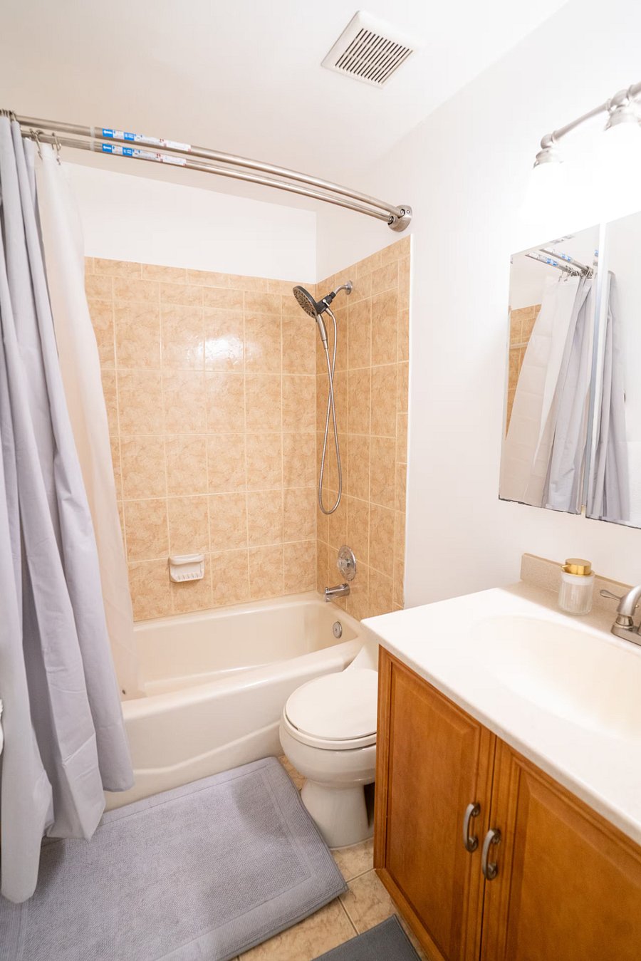 Furnished Finder property 1052984_1 photo 11