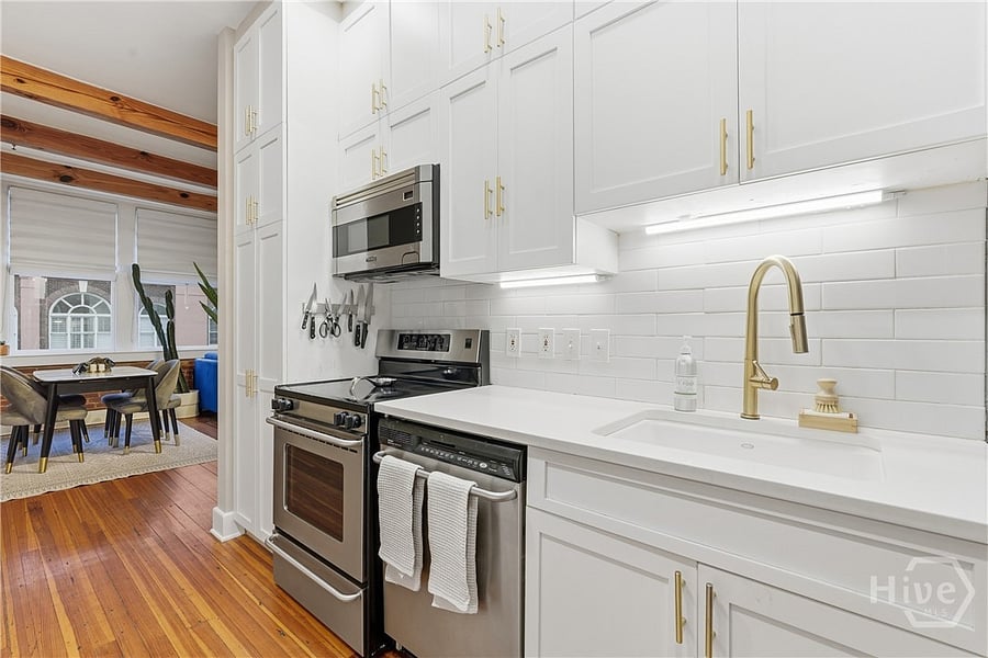 Furnished Finder property 1052994_1 photo 4