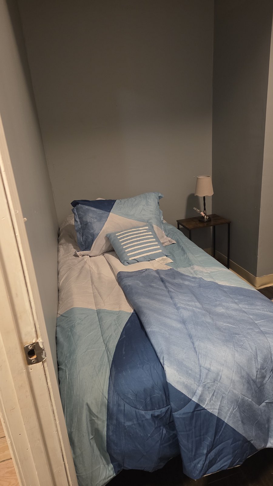 Furnished Finder property 1053033_1 photo 13