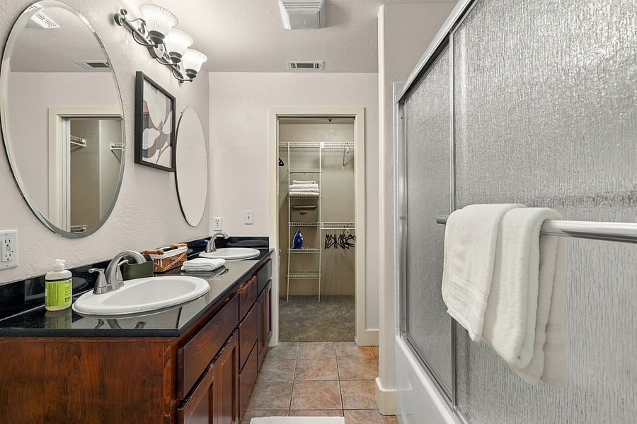 Furnished Finder property 1053034_1 photo 12