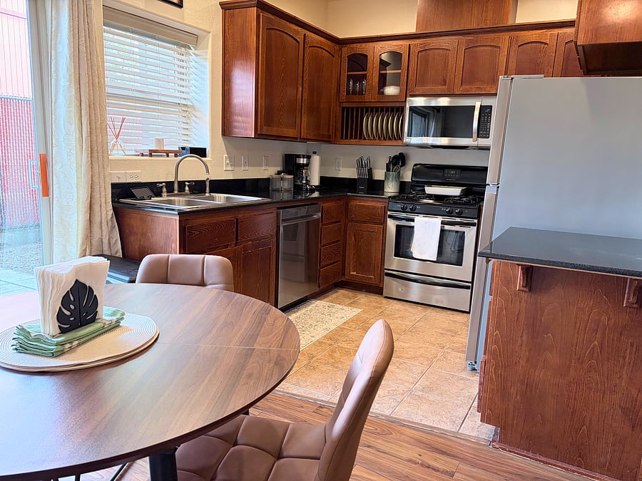 Furnished Finder property 1053034_1 photo 4