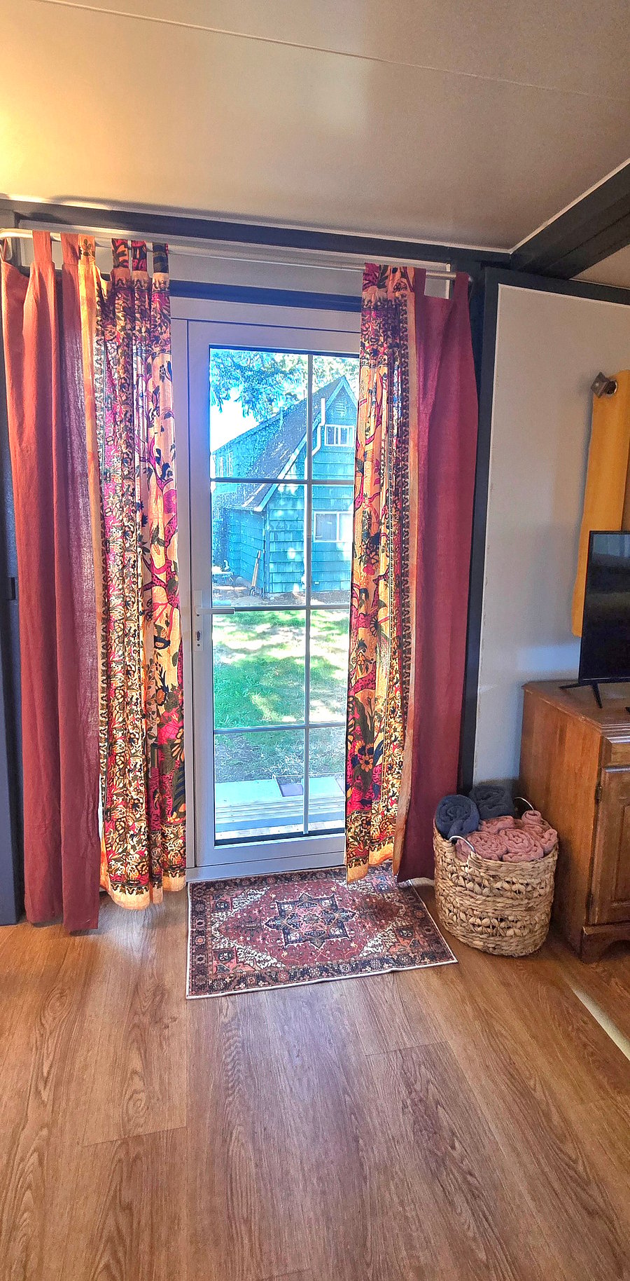 Furnished Finder property 1053042_1 photo 4