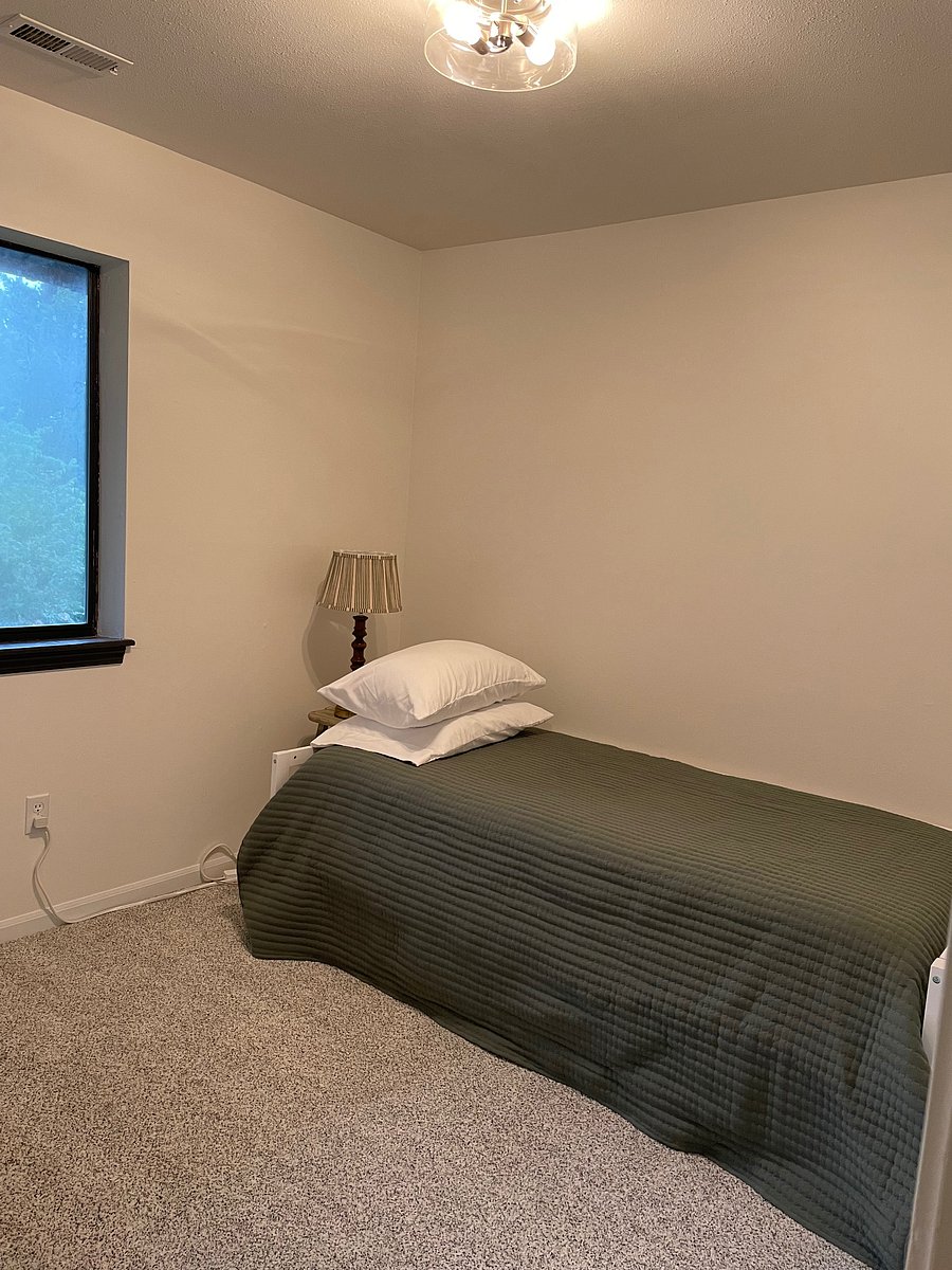 Furnished Finder property 1053059_1 photo 6