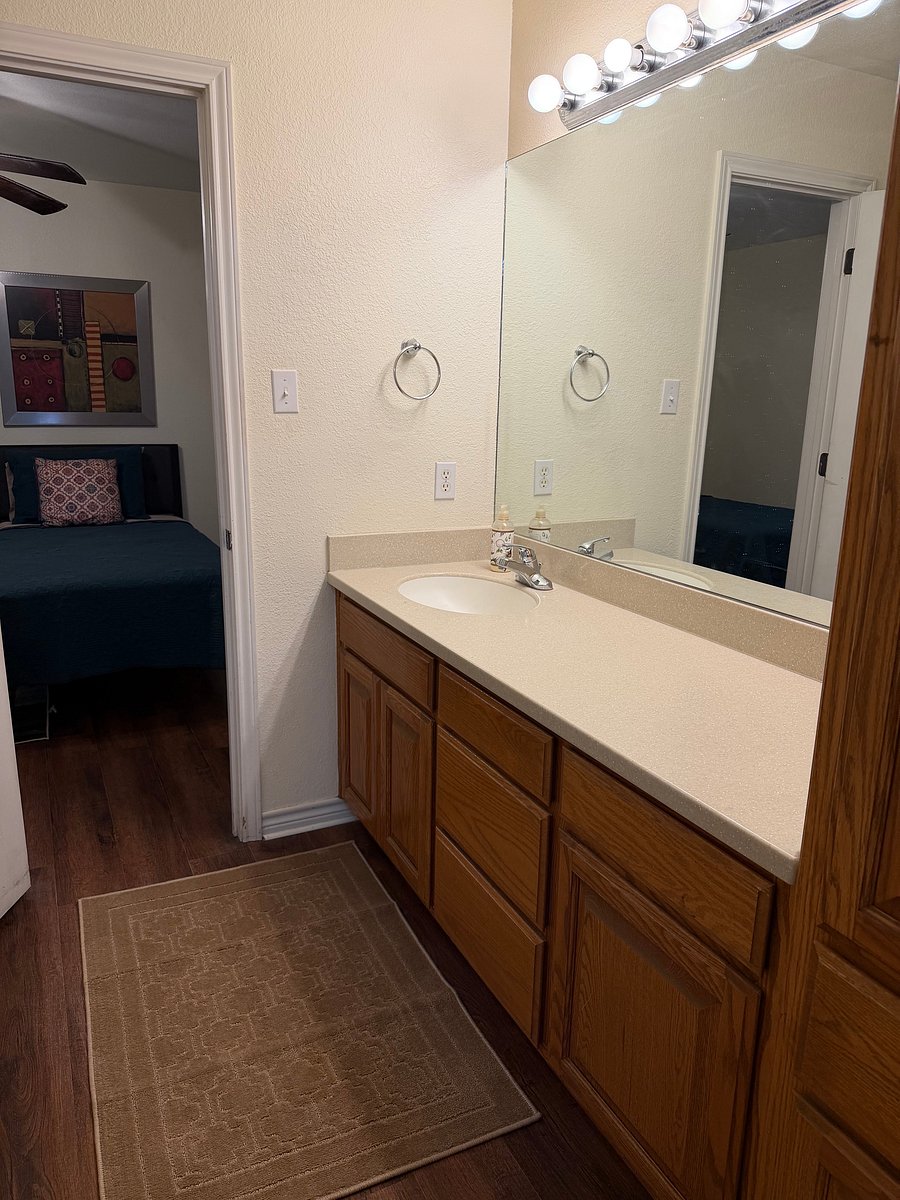 Furnished Finder property 1053070_1 photo 8