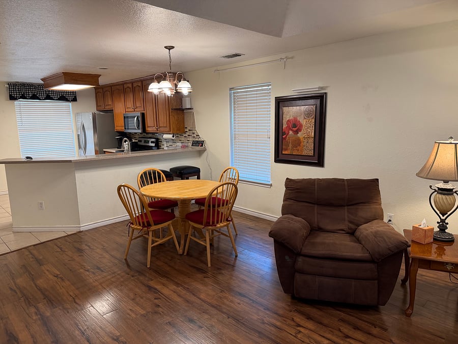 Furnished Finder property 1053070_1 photo 4