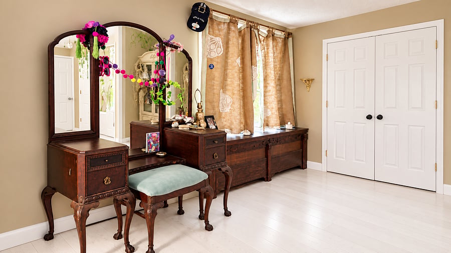 Vanity in the bedroom