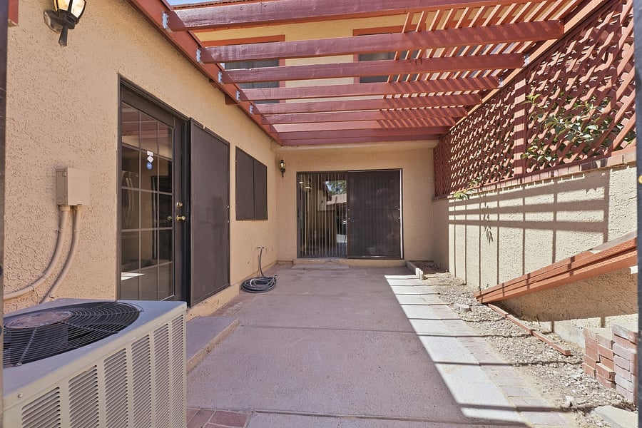 Furnished Finder property 1053107_1 photo 1