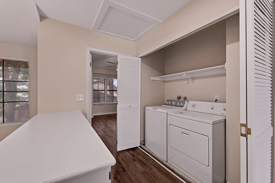 Furnished Finder property 1053107_1 photo 9