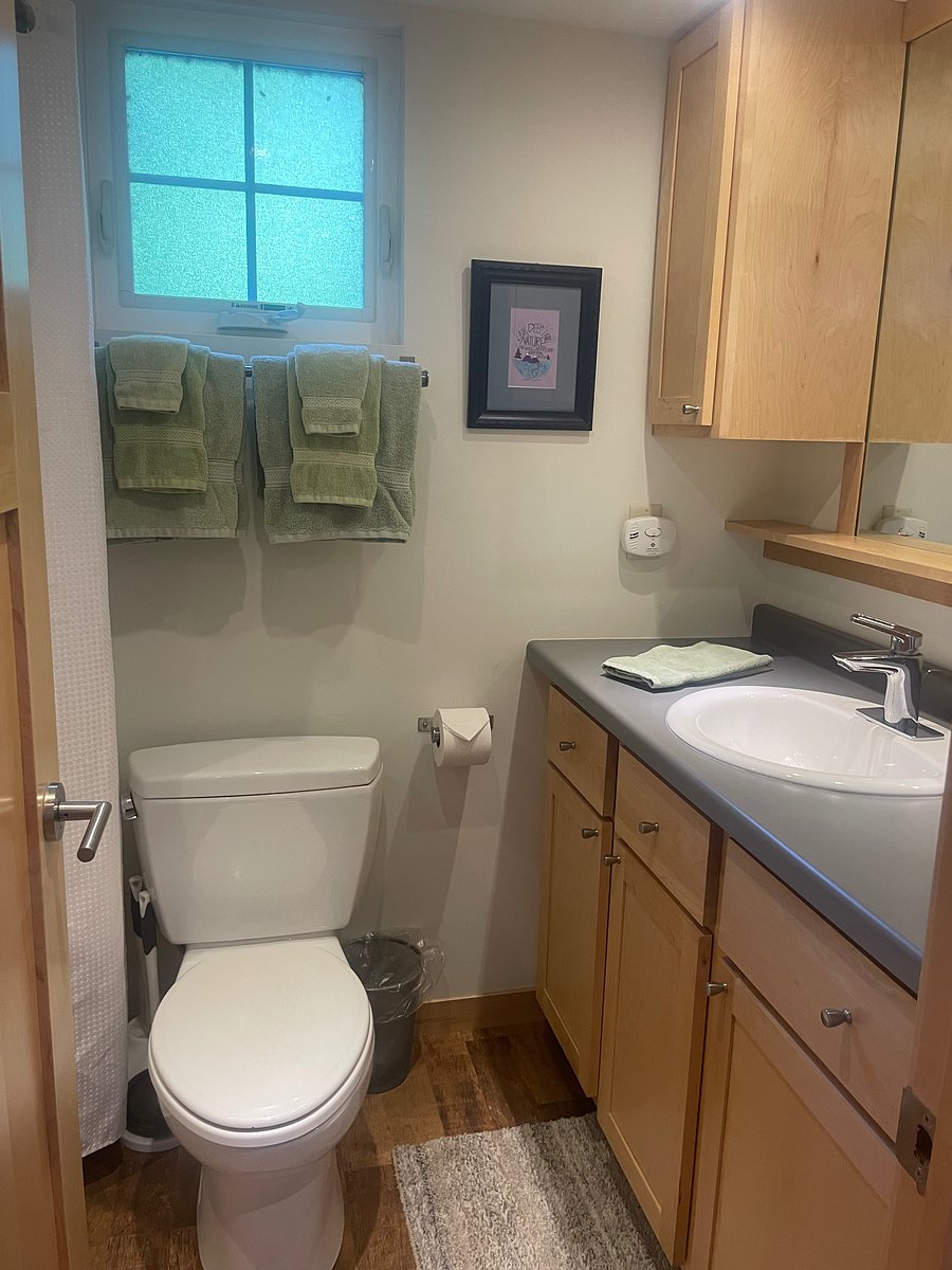 Furnished Finder property 1053109_1 photo 3