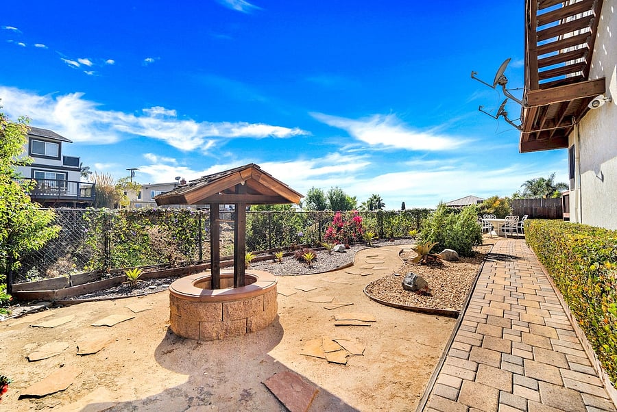 Furnished Finder property 1053112_1 photo 29