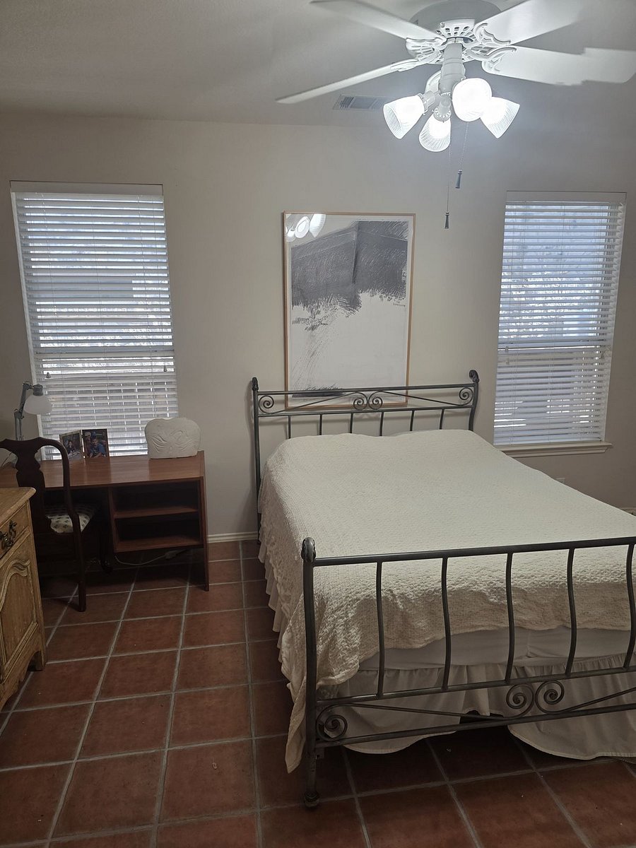 Furnished Finder property 1053124_1 photo 2