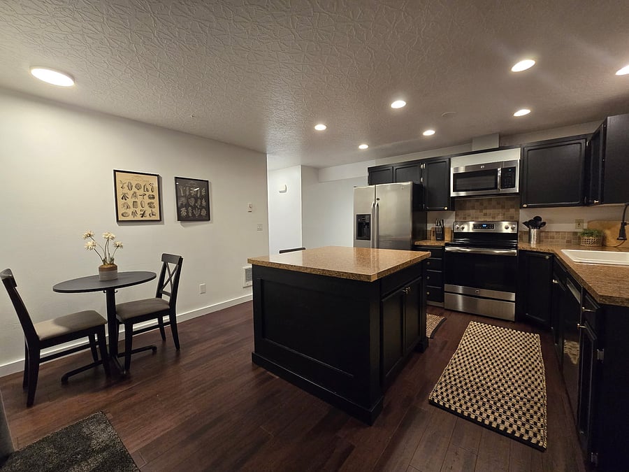 Furnished Finder property 1053127_1 photo 5