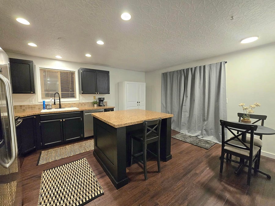 Furnished Finder property 1053127_1 photo 6