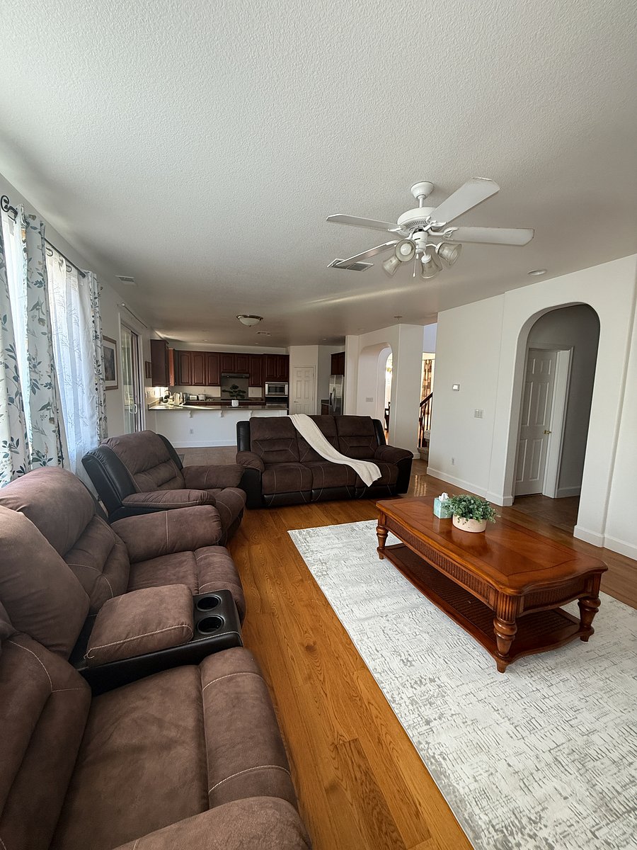 2nd Living room