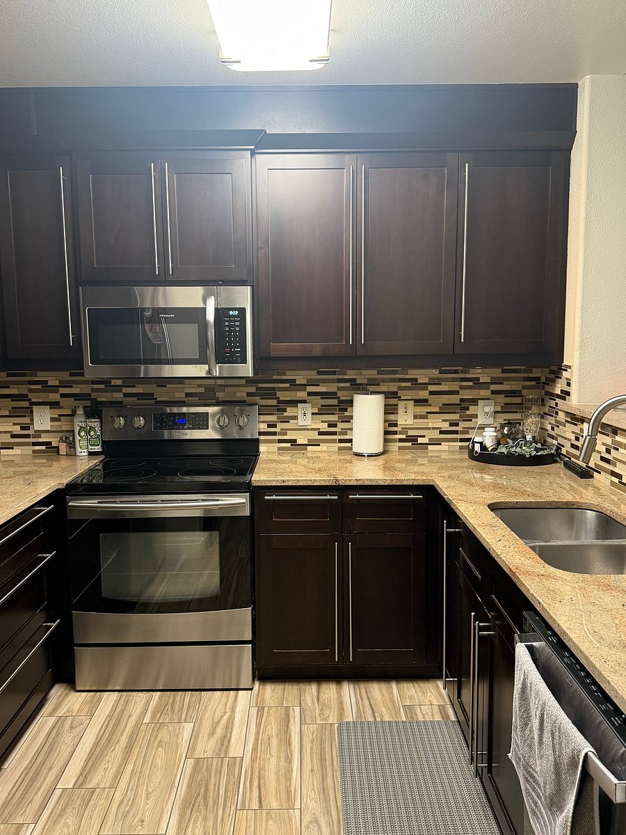 Furnished Finder property 1053138_1 photo 9