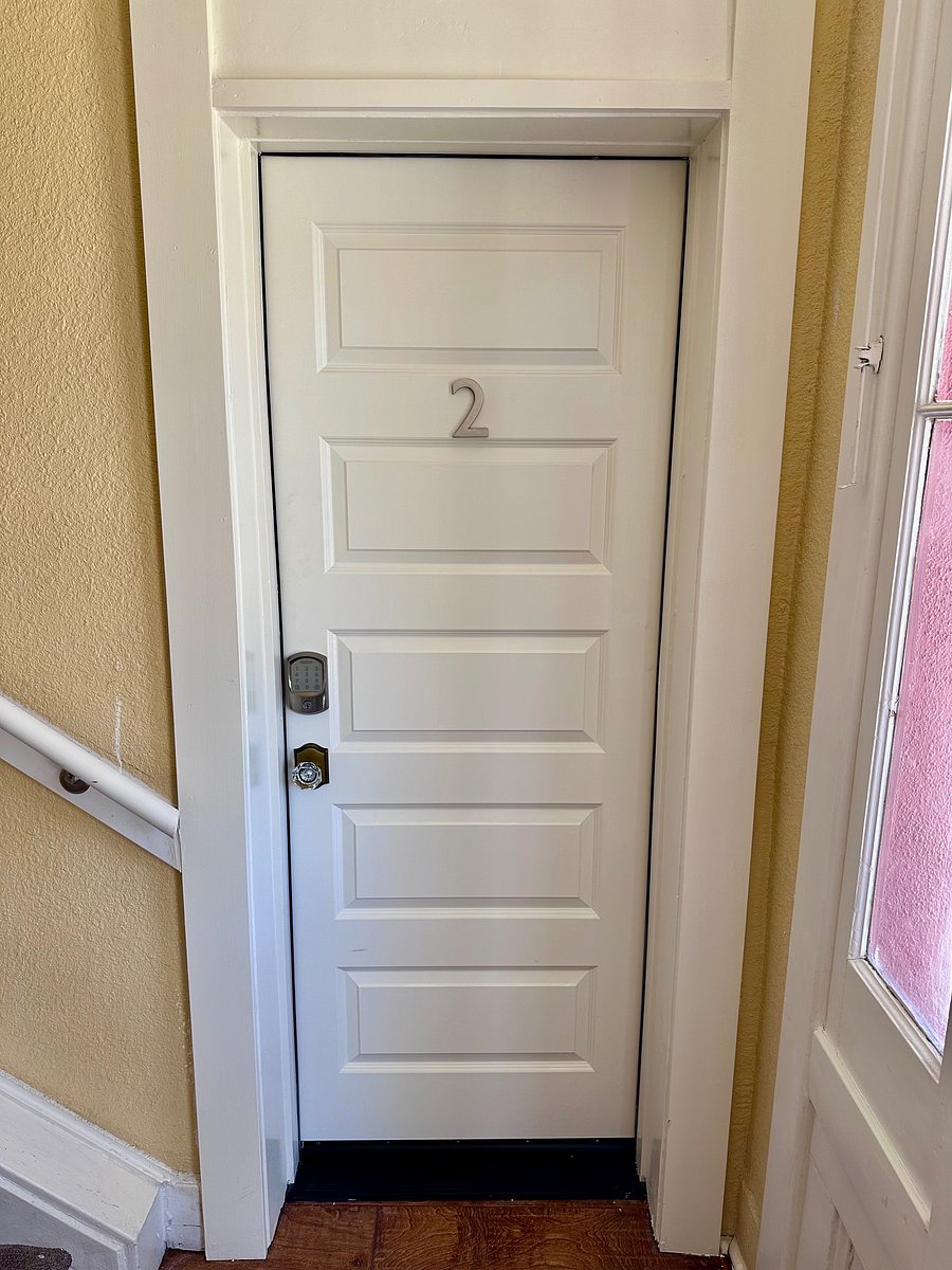 Furnished Finder property 1053149_1 photo 12