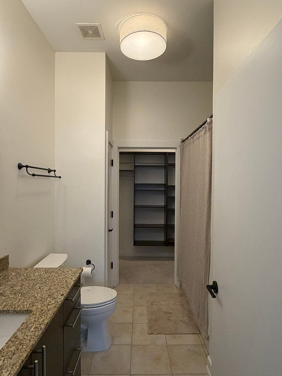 Furnished Finder property 1053157_1 photo 17
