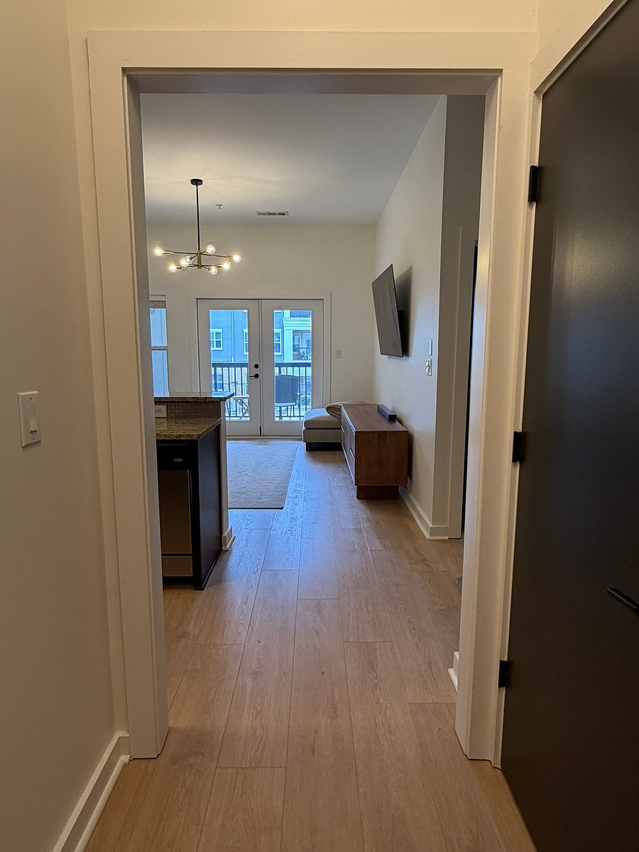 Furnished Finder property 1053157_1 photo 3