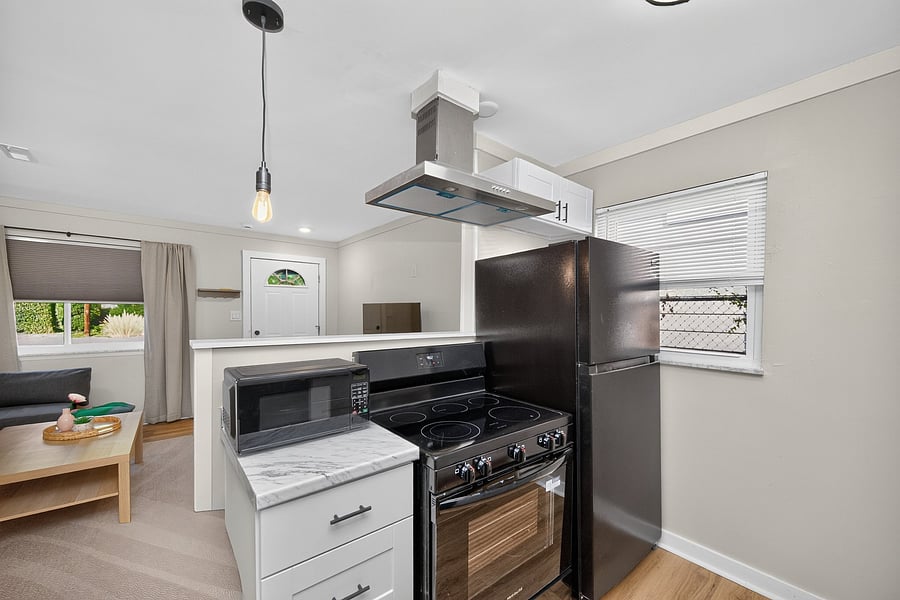 Furnished Finder property 1053158_1 photo 8
