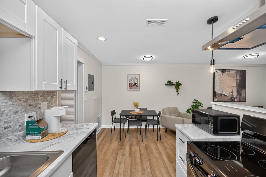 Furnished Finder property 1053158_1 photo 10