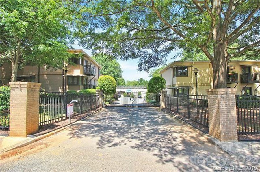 Furnished Finder property 1053184_1 photo 2