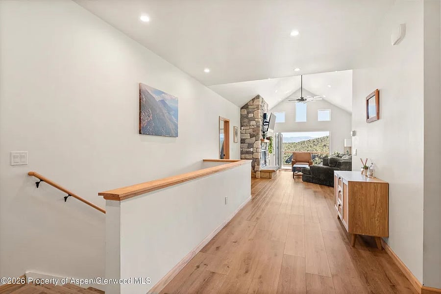 Furnished Finder property 1053209_1 photo 4