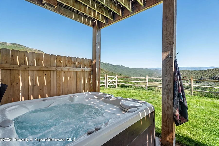 Furnished Finder property 1053209_1 photo 21